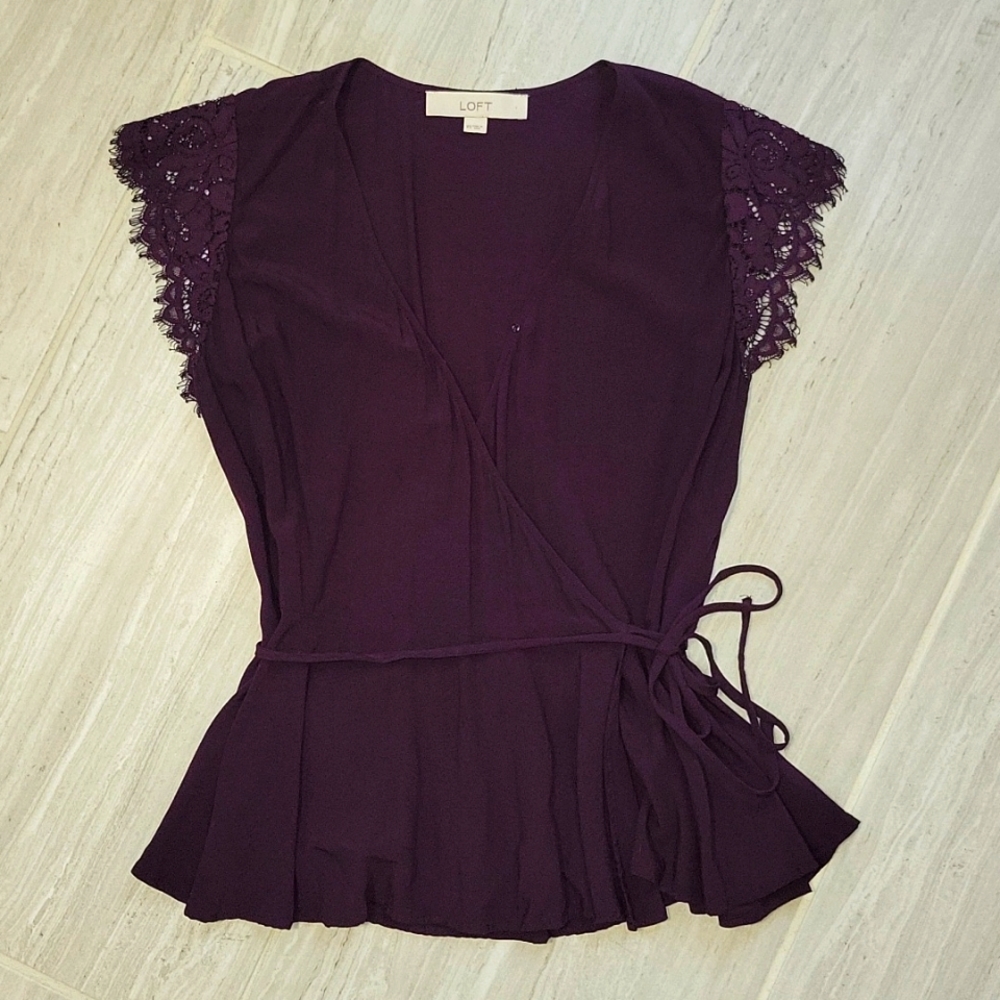 Deep Purple Loft Wrap & Lace Sleeve Top, size XS